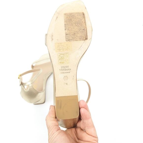 Stuart Weitzman Gold Nudistcurve Metallic Leather Wedge Sandals Size 7.5 - Picture 7 of 10